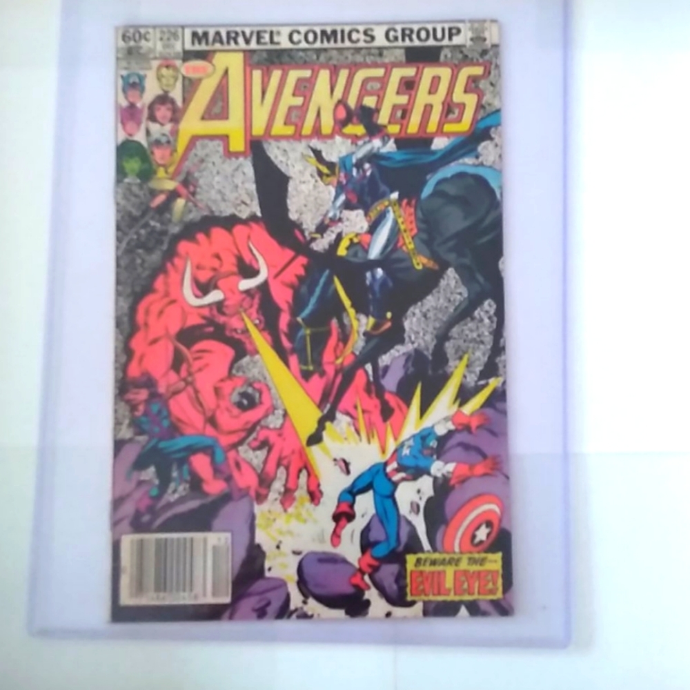 Vintage 1982 Avengers Comic Book
